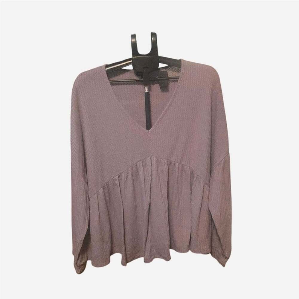 Torrid Waffle Knit Peplum Top Size 2 Purple Long Sleeve V-Neck